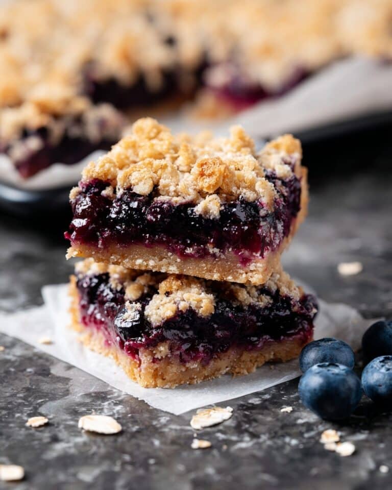 Blueberry Oatmeal Breakfast Bars Recipe